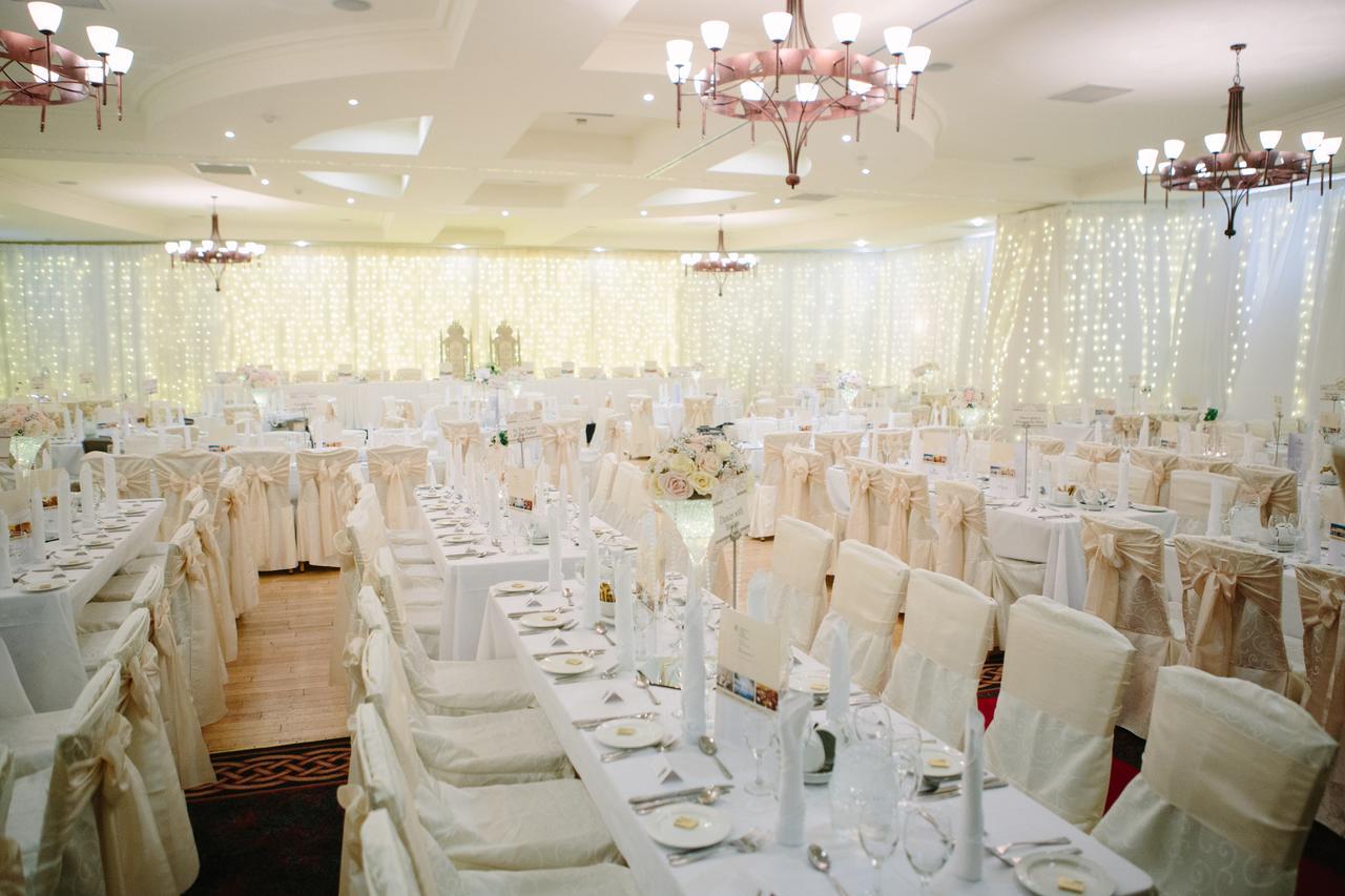 Downings Bay Hotel מראה חיצוני תמונה