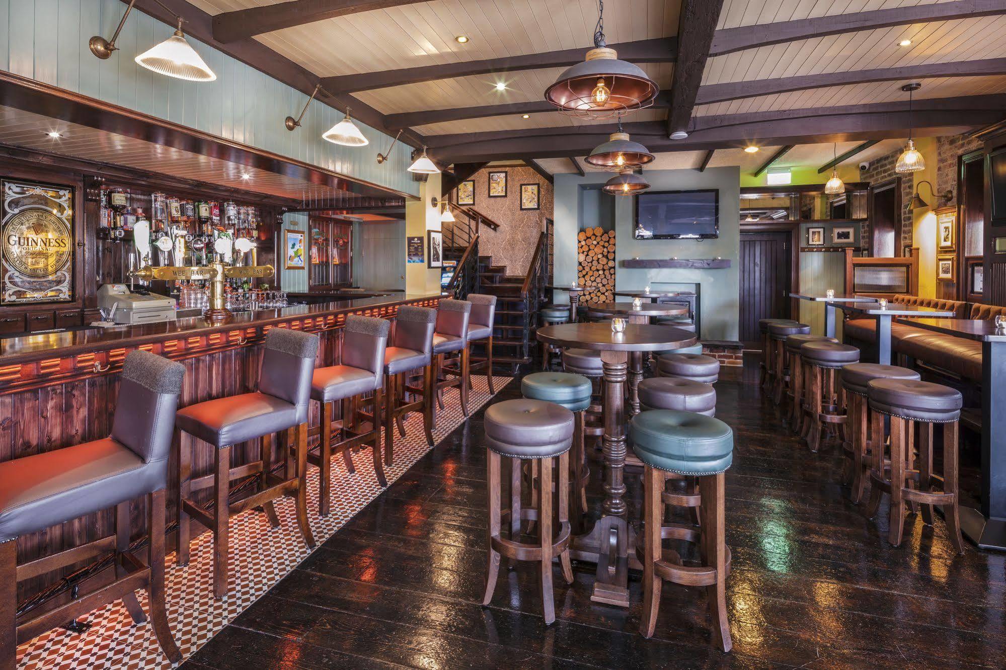 Downings Bay Hotel מראה חיצוני תמונה